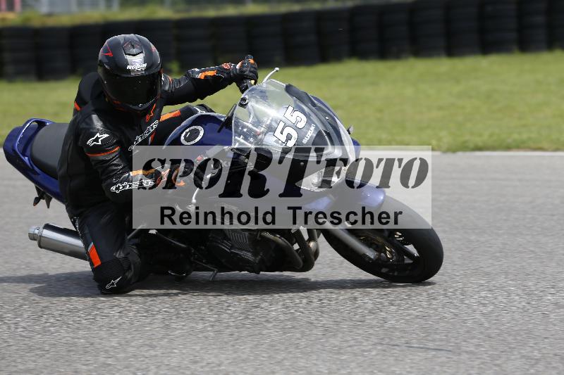 /Archiv-2024/29 12.06.2024 MOTO.CH Track Day ADR/Gruppe blau/55